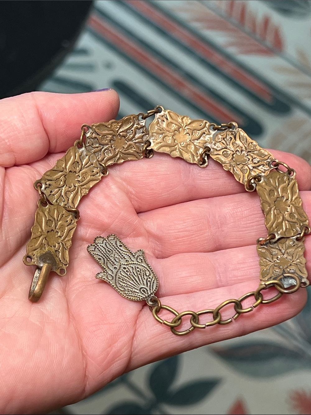 Vintage Czech Turquoise Blue Glass Egyptian Revival Etruscan Gold Panel Bracelet - Picture 5 of 12